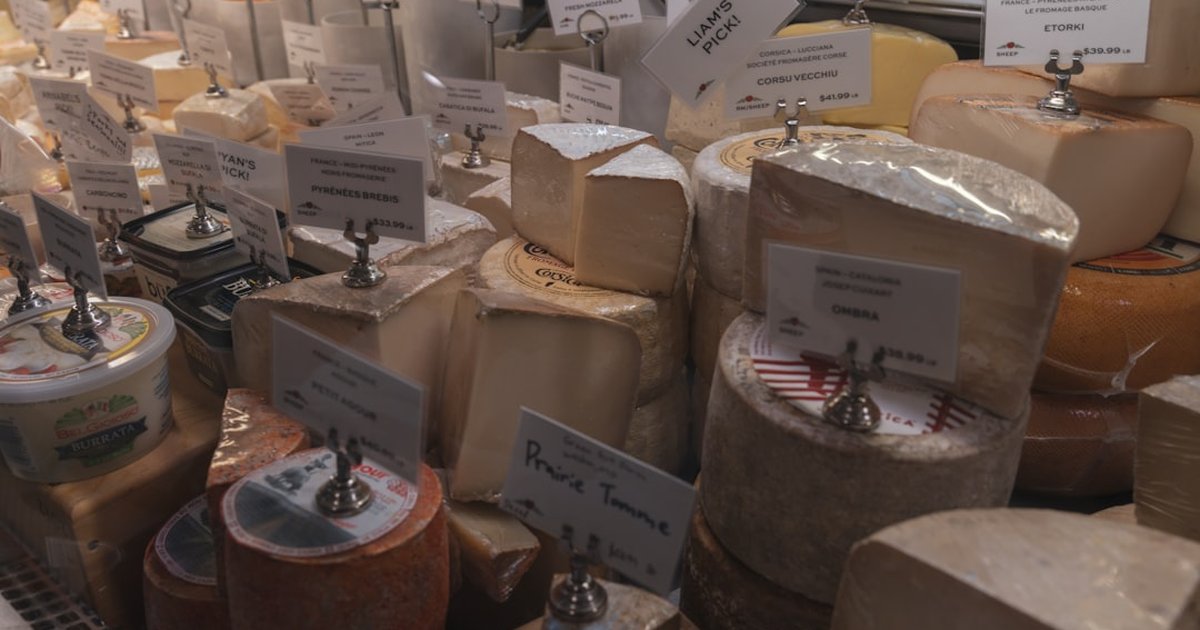 Descubre catas guiadas en queserías en Asturias recomendadas