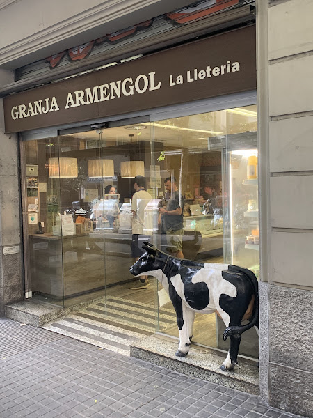 GRANJA ARMENGOL en Barcelona: Quesería